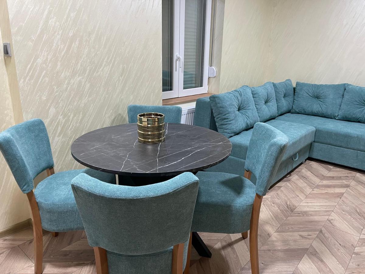 Pink House Apartments Jagodina Ngoại thất bức ảnh