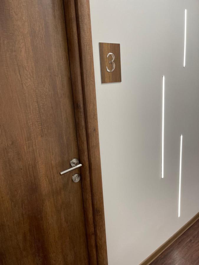 Pink House Apartments Jagodina Ngoại thất bức ảnh
