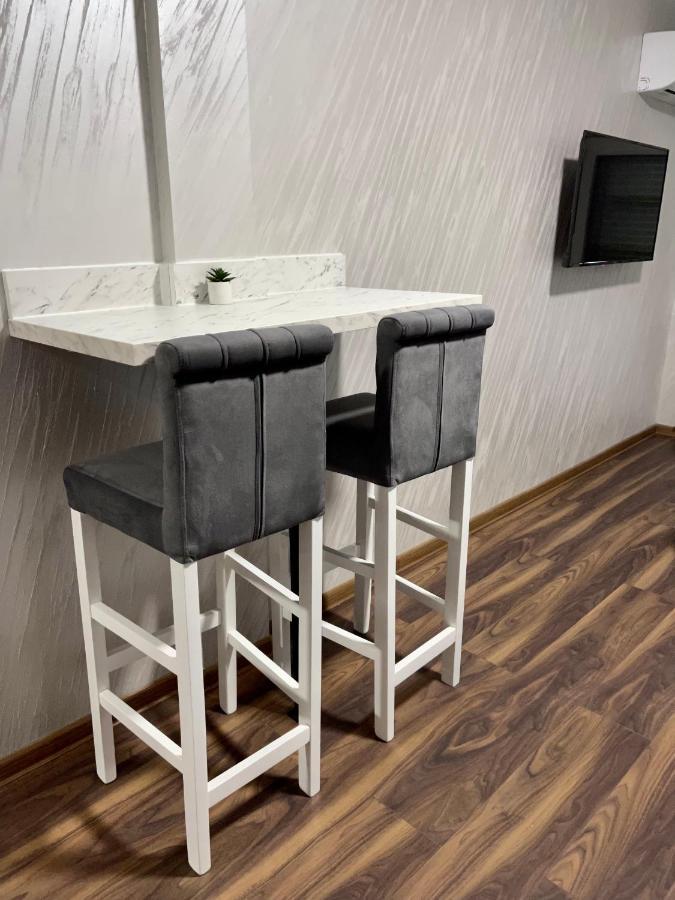 Pink House Apartments Jagodina Ngoại thất bức ảnh