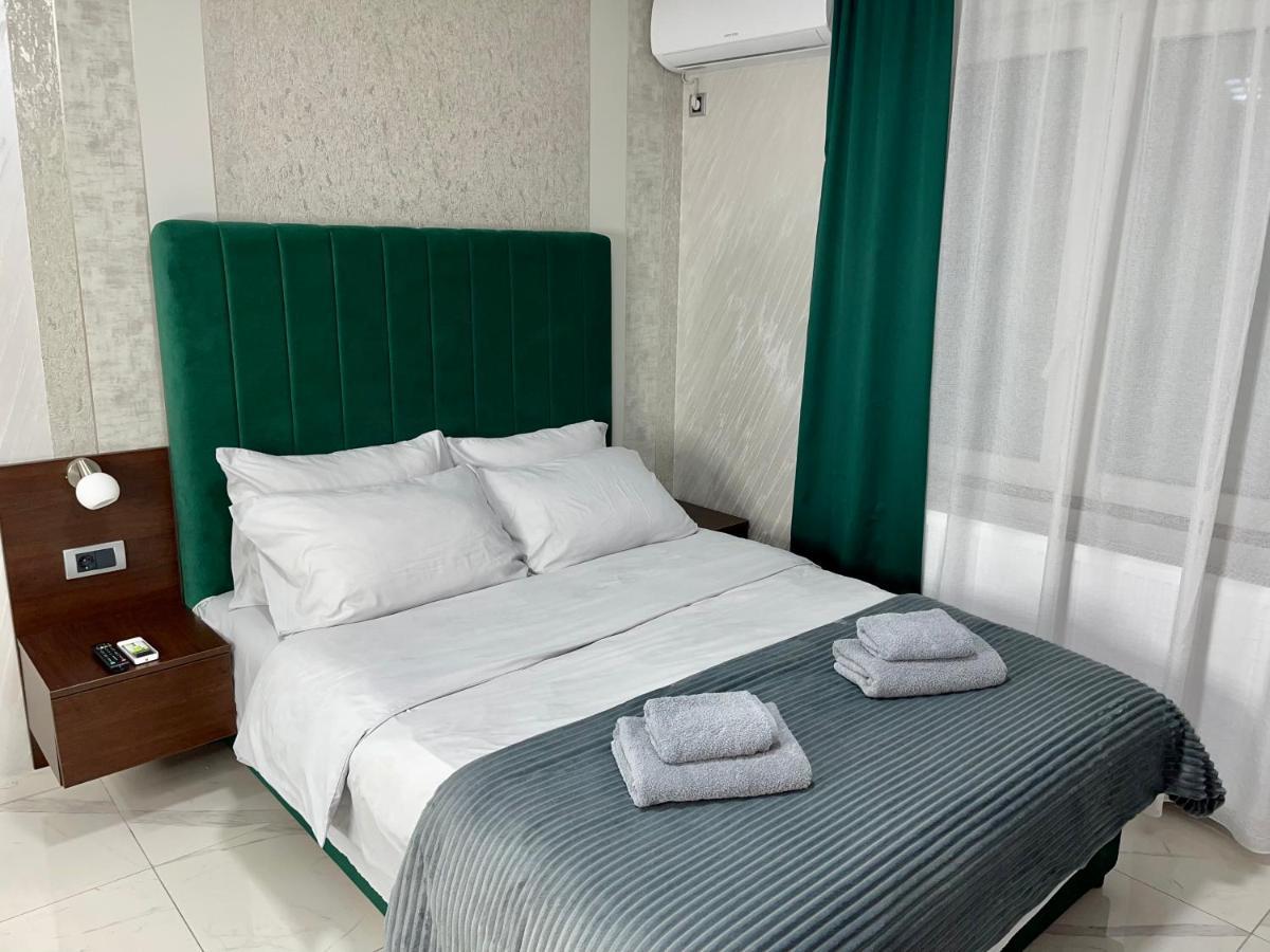 Pink House Apartments Jagodina Ngoại thất bức ảnh