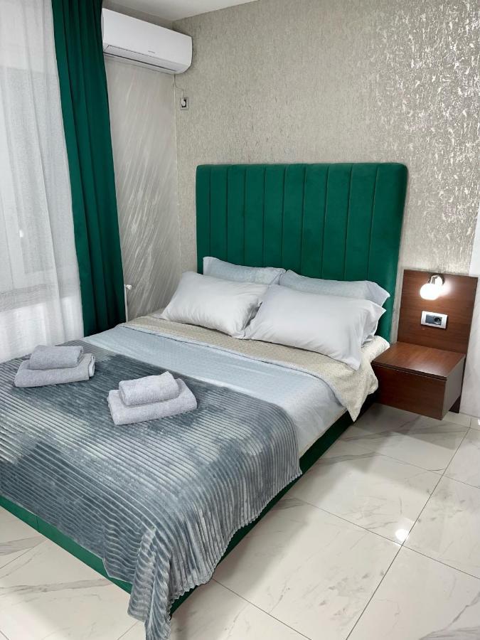 Pink House Apartments Jagodina Ngoại thất bức ảnh