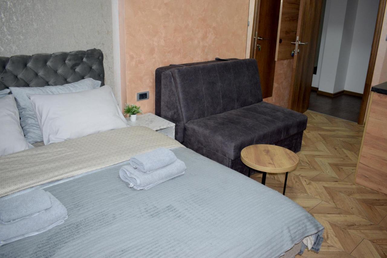 Pink House Apartments Jagodina Ngoại thất bức ảnh